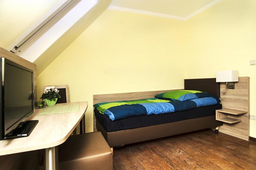 Guest House Am Sonnenwinkel Schledehausen ภายนอก รูปภาพ